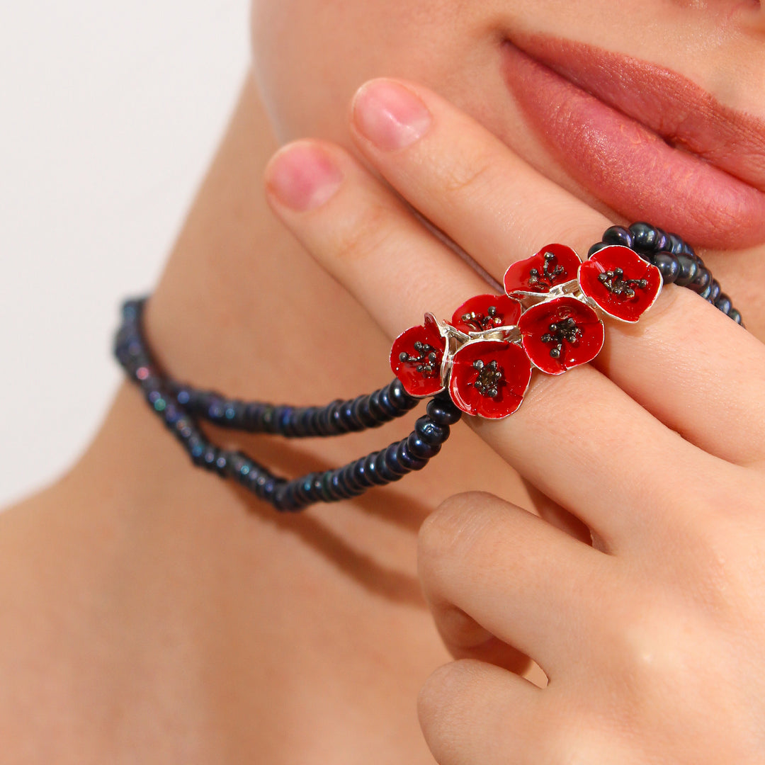 Gelincik Demeti Siyah İnci Kolye