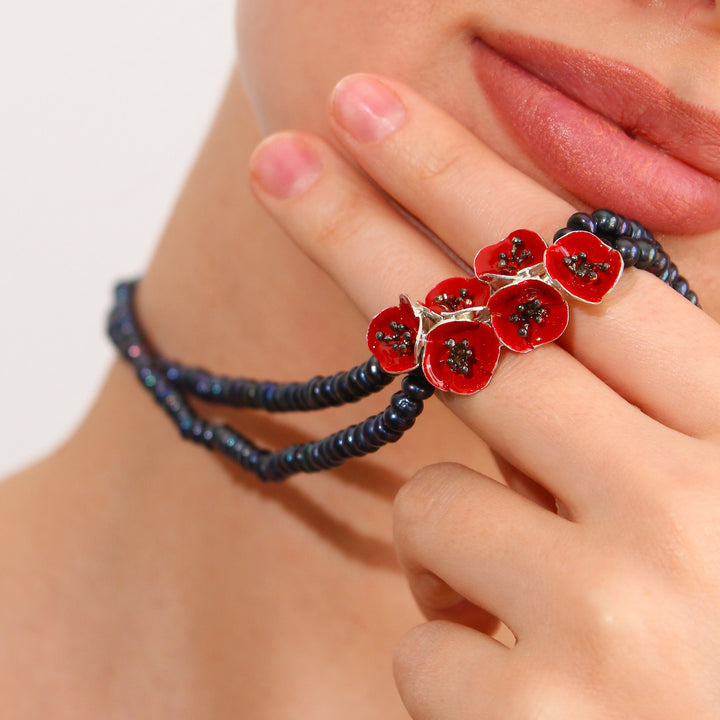 Gelincik Demeti Siyah İnci Kolye