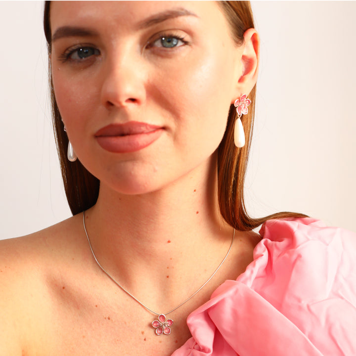 İncili Sakura Küpe