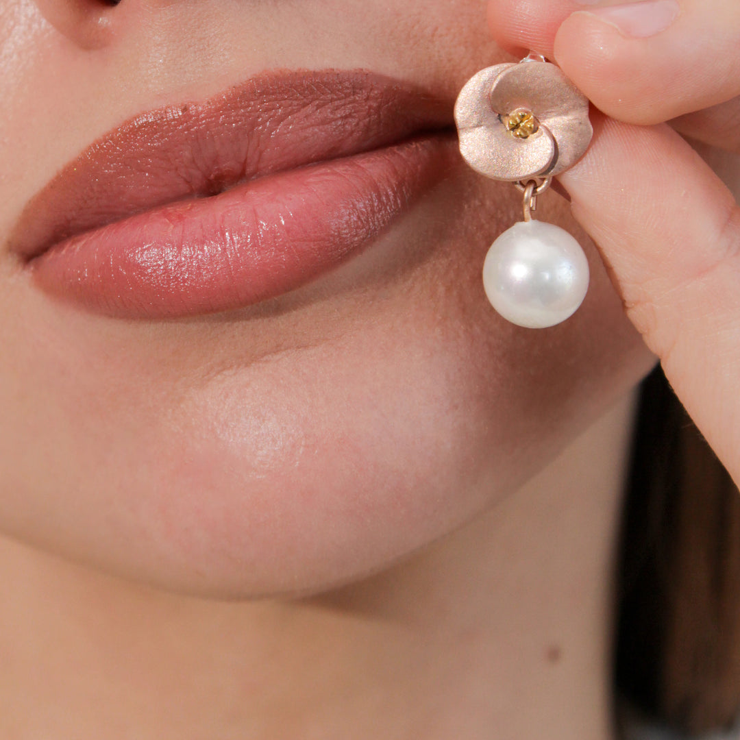 İncili Dikenler Tacı Çiçeği Küpe