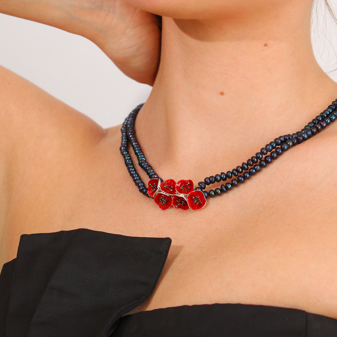 Gelincik Demeti Siyah İnci Kolye