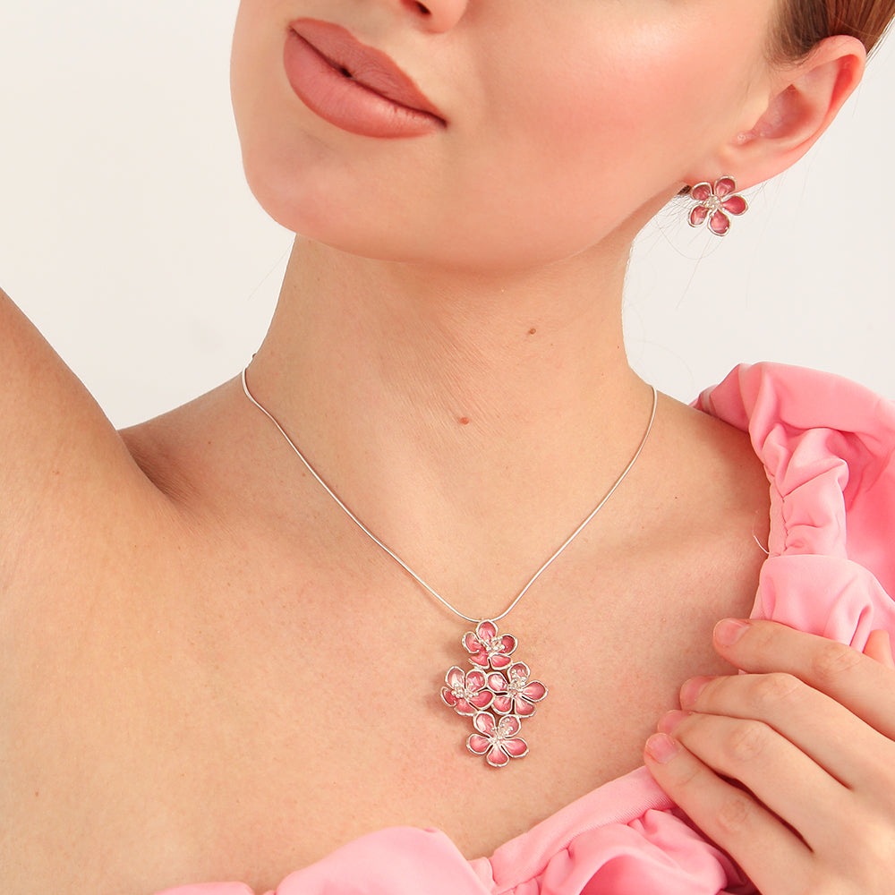 Sakura Bahçesi Kolye