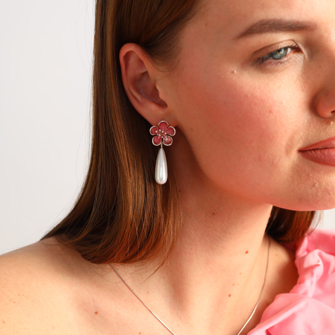 İncili Sakura Küpe