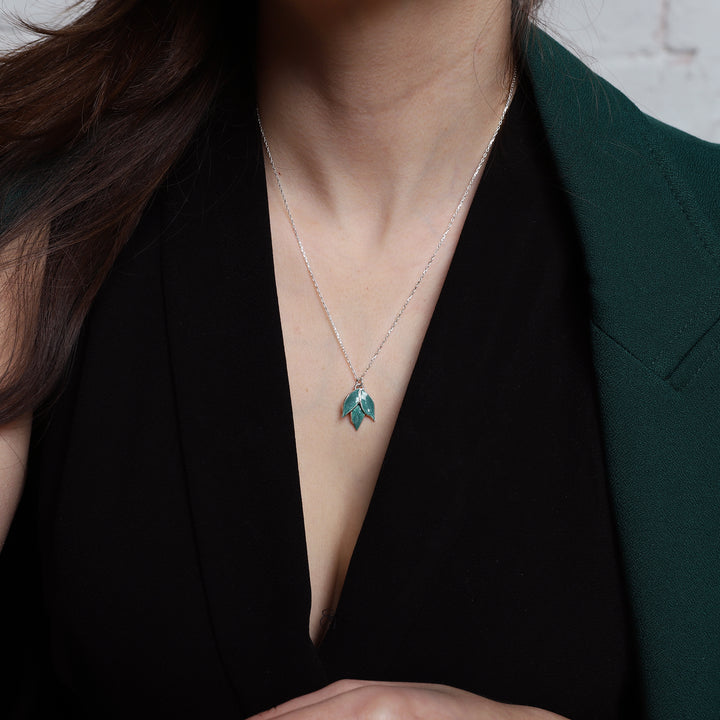 Mini Zeytin Yaprakları Kolye